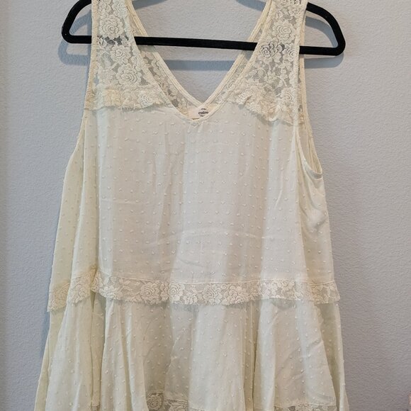 Entro - NWOT - Cream Lace Tunic - Medium - Picture 1 of 5